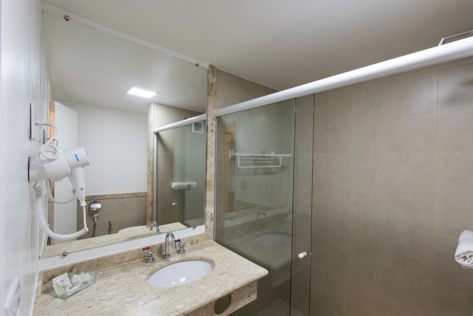 Carlton Plaza Limeira