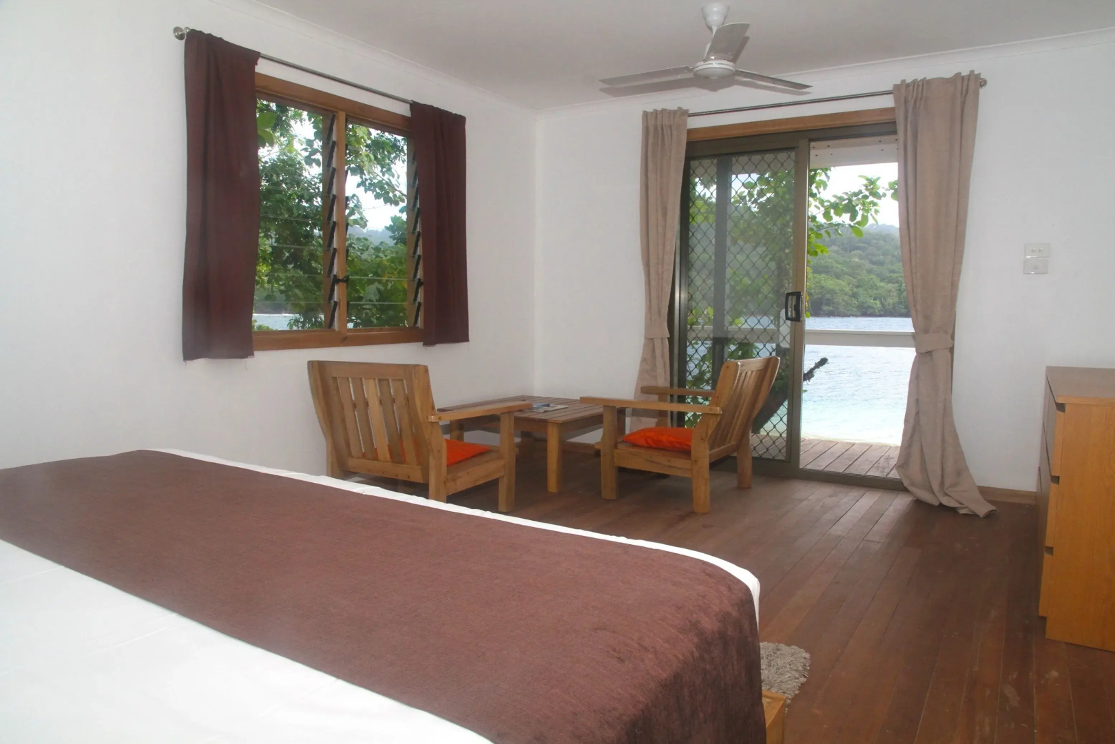 Evis Resort