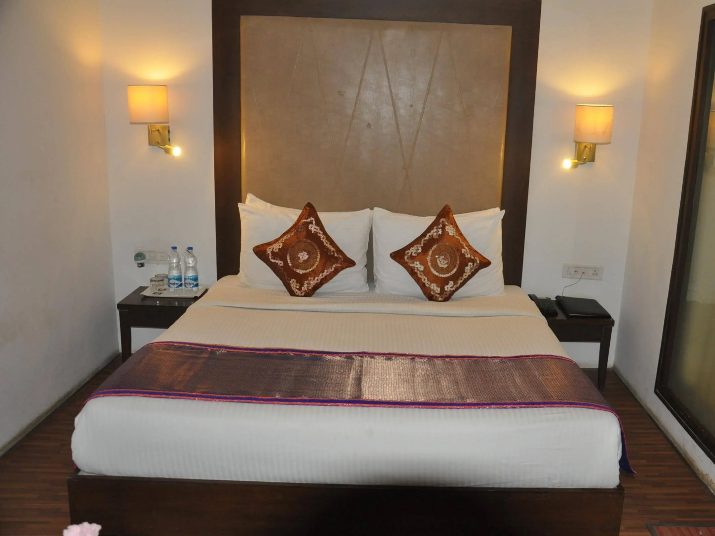 Hotel Clarks Collection Bhavnagar