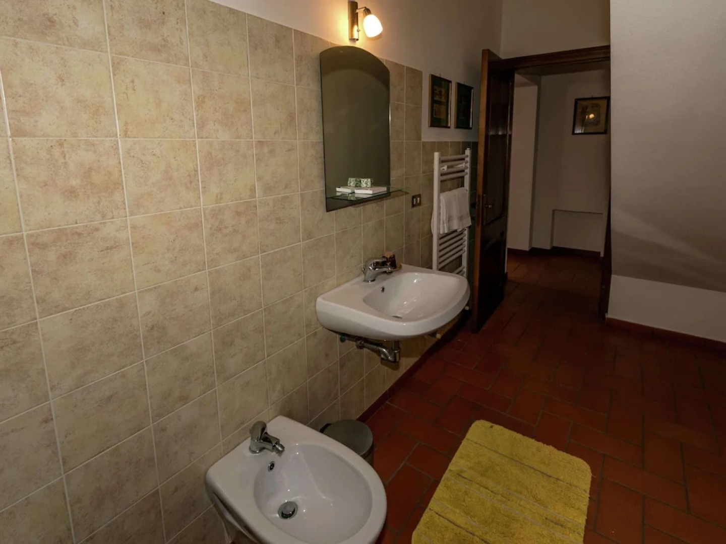 Spacious Farmhouse in Ficulle with Swimming Pool