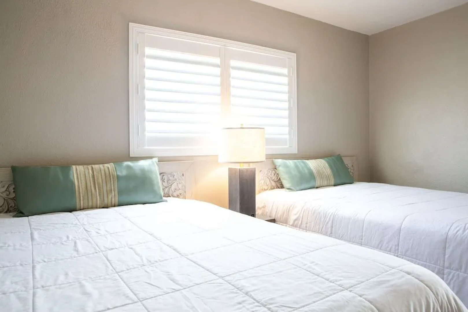 Bristol Plaza Resort Motel