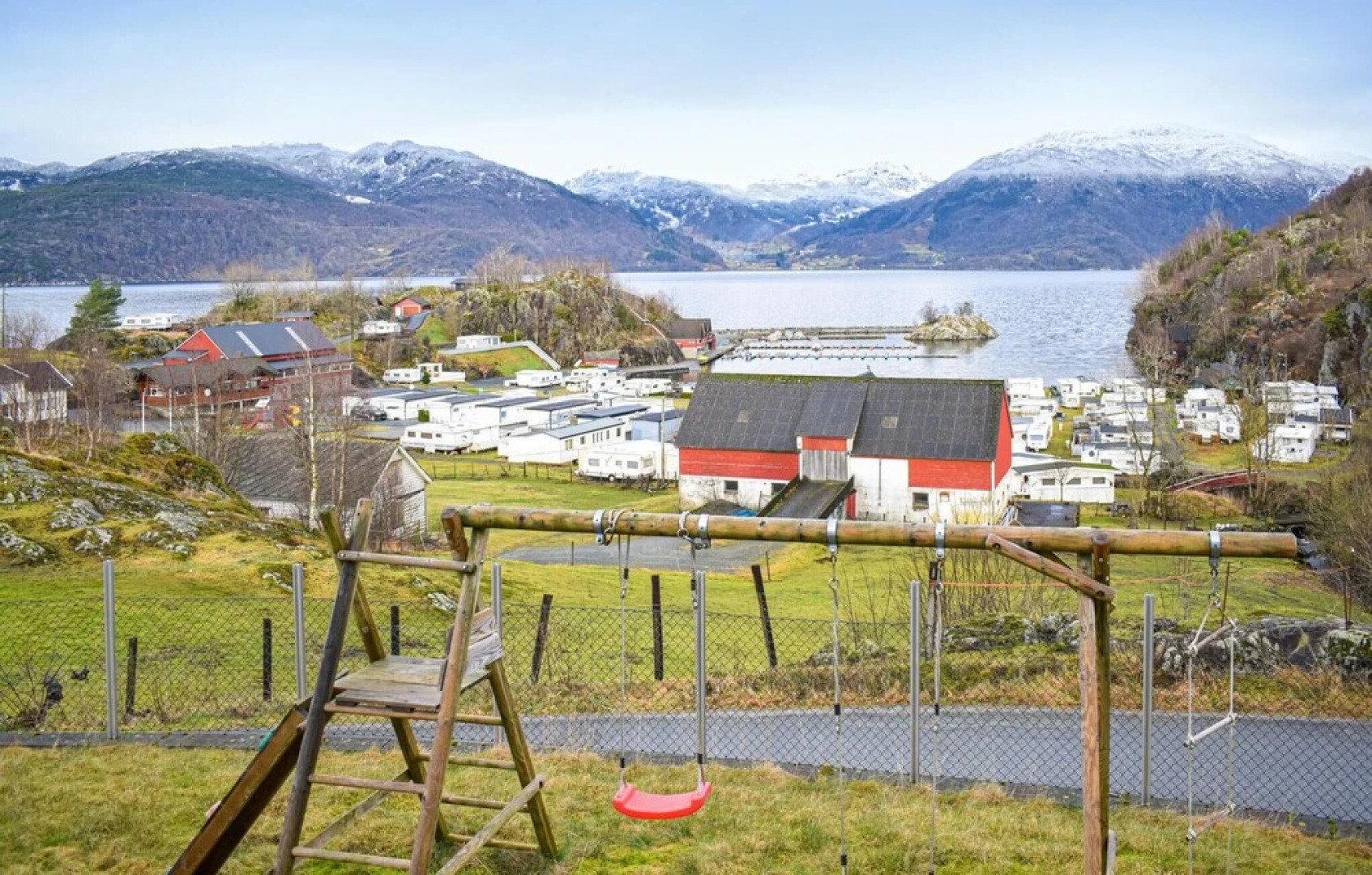 Amazing Home in Etne With 3 Bedrooms and Wifi