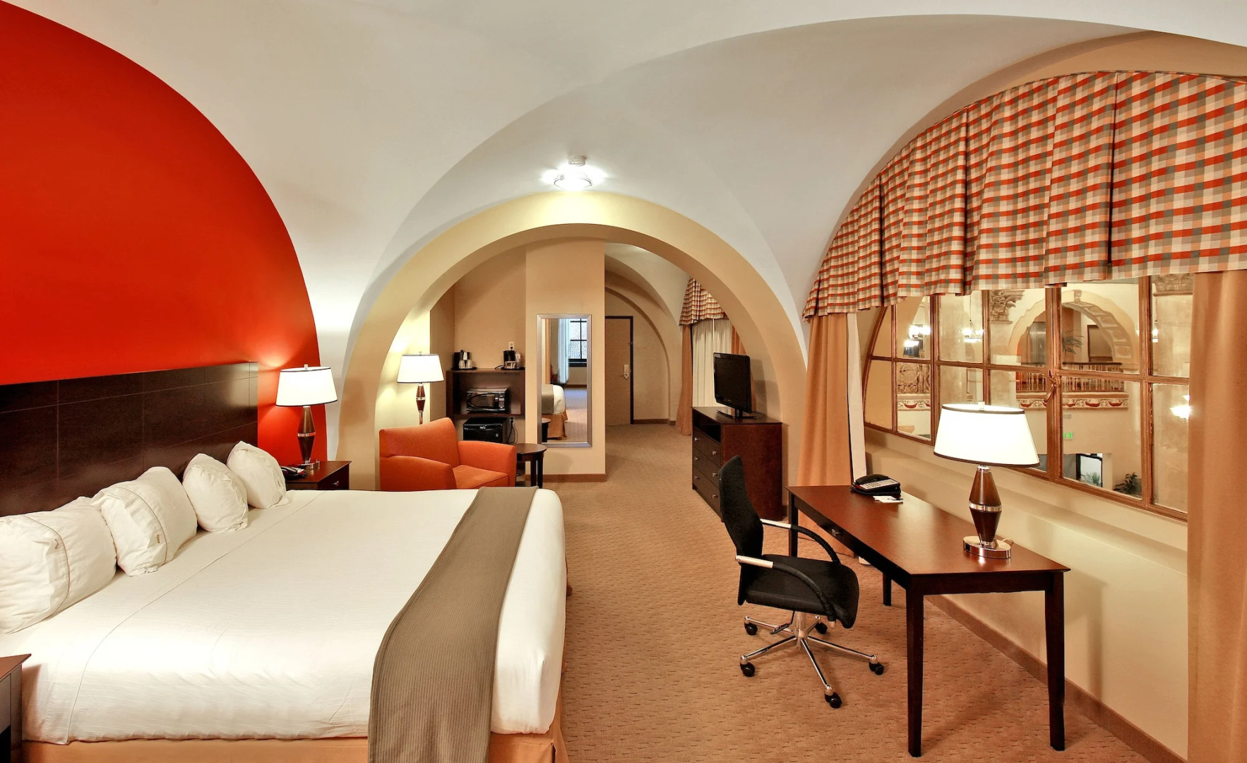 Holiday Inn Express Baltimore-Downtown