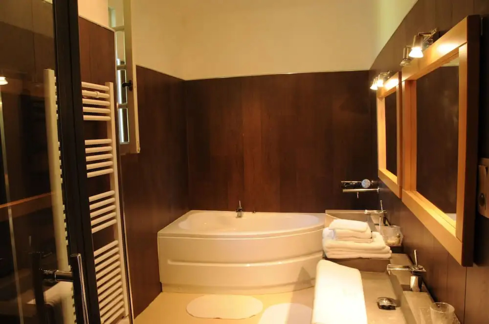 Hostellerie les Gorges de l'Aveyron