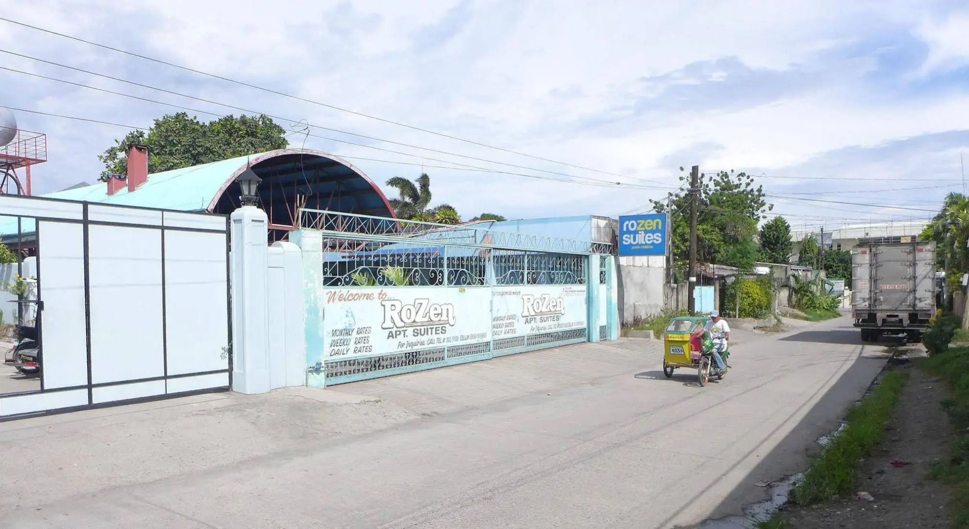 Rozen Suites Malakas