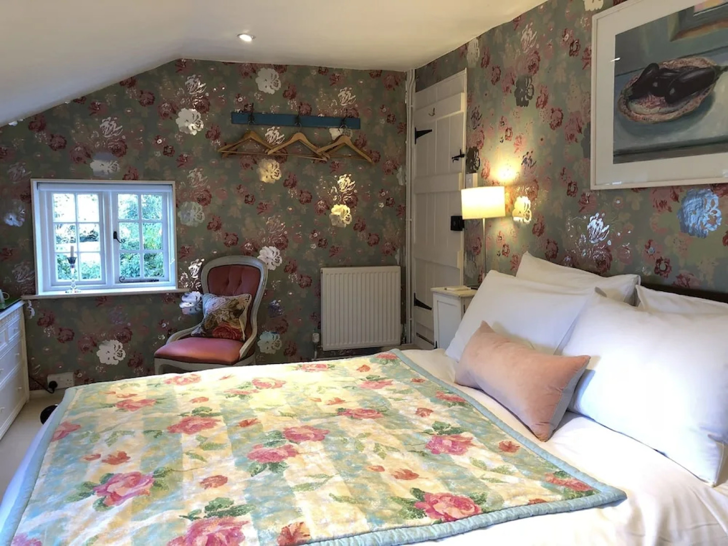 Crown House Bed & Breakfast