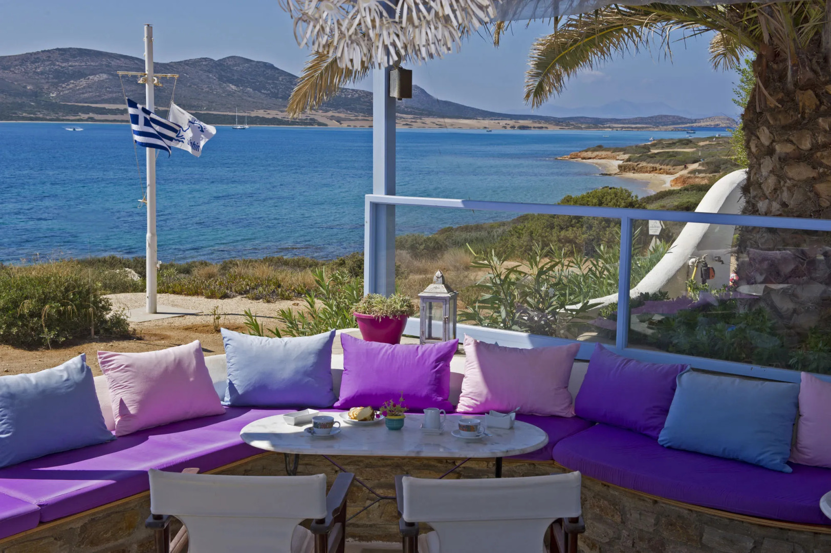Blue Dolphin Antiparos Villas and Suites