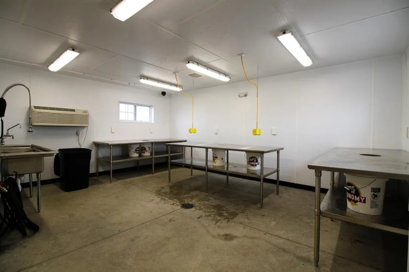 Cobblestone Hotel & Suites – Devils Lake