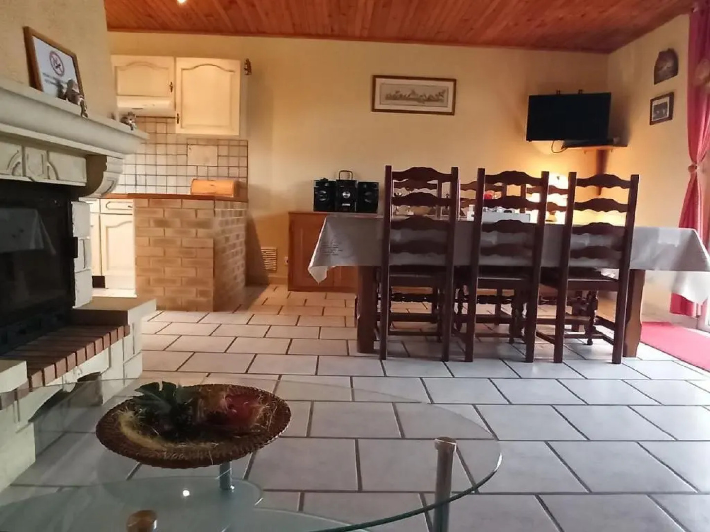 Gîte Fontenoy-le-Château, 3 pièces, 4 personnes - FR-1-589-69