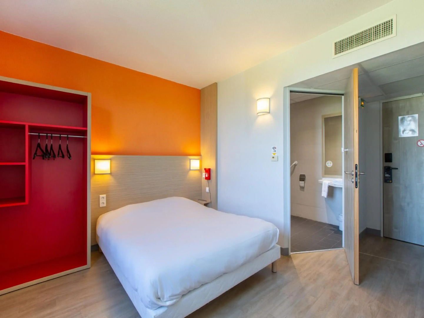 Hôtel Première Classe Chartres Barjouville