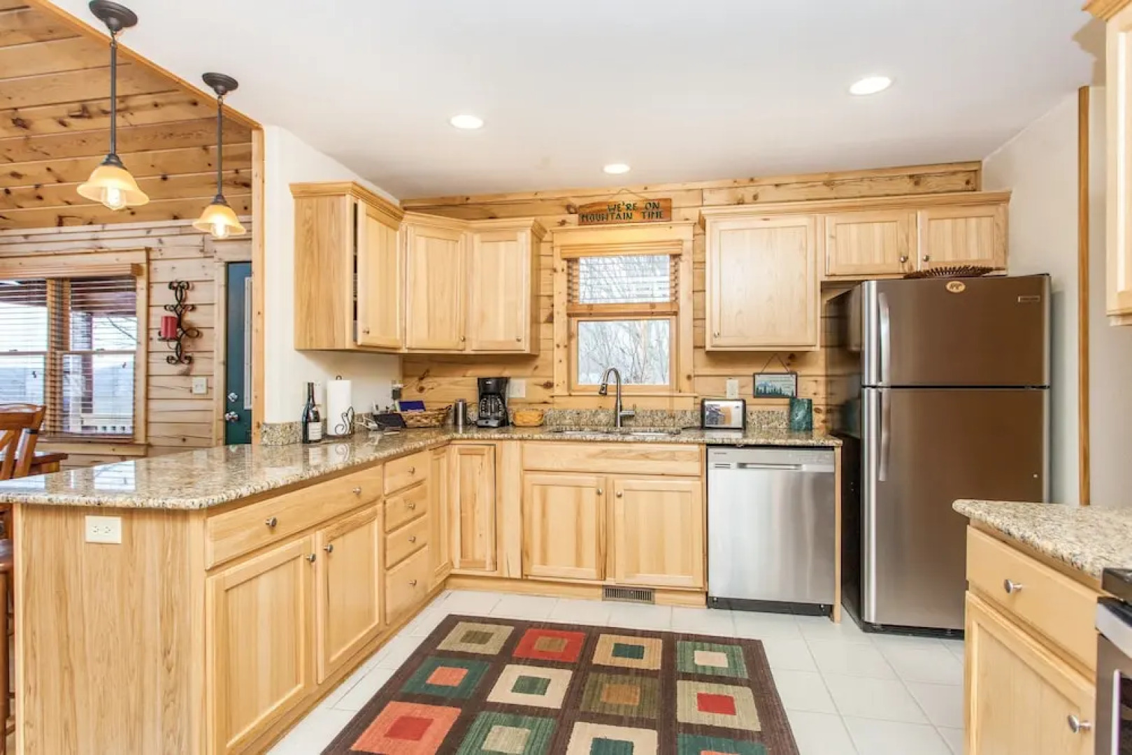 69 Valley Heights Home 4 Bedrooms 3.5 Bathrooms Home