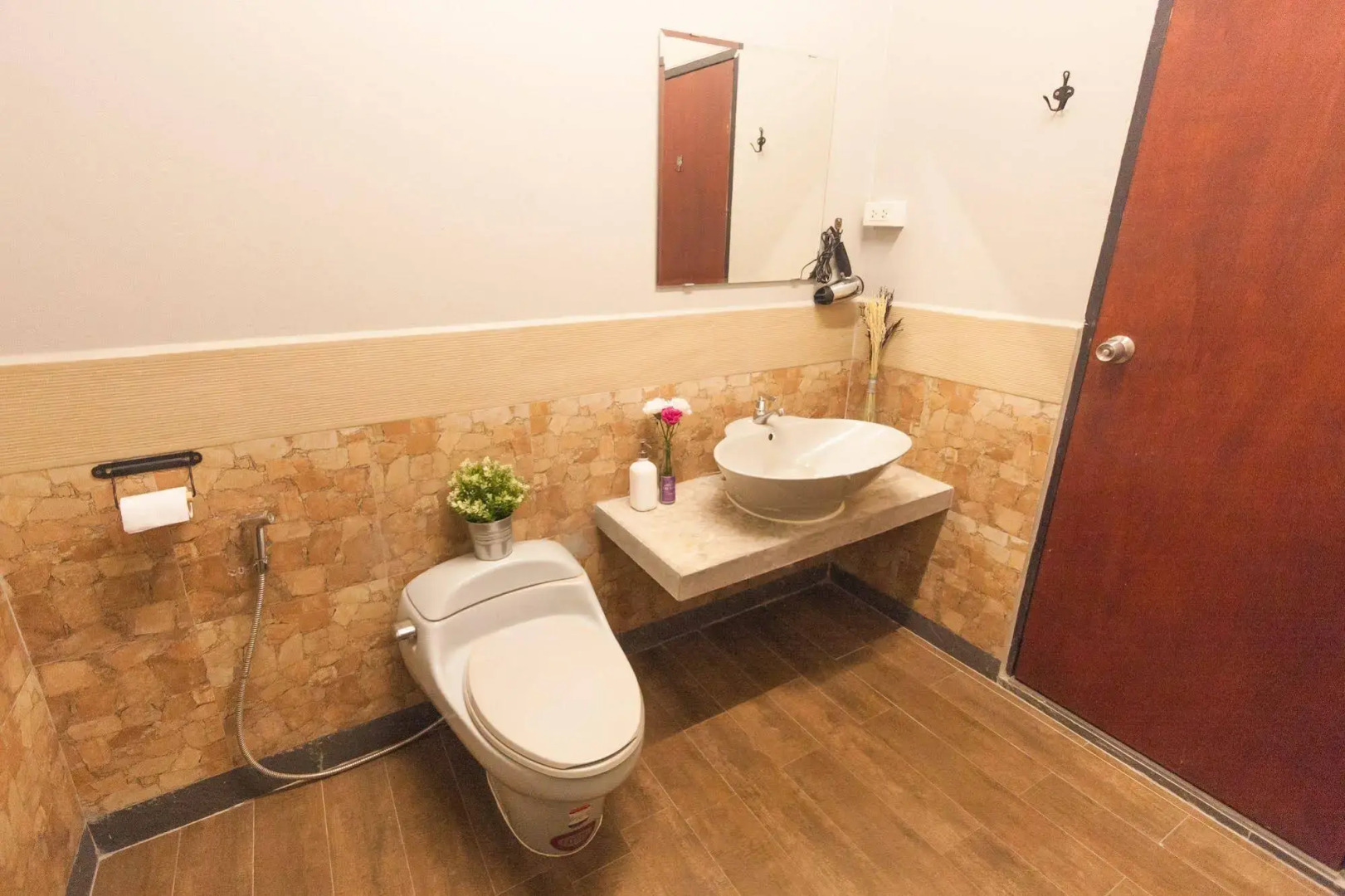 Nacorn Hostel Khaosan