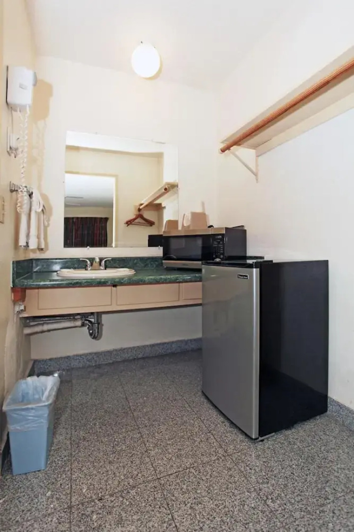 National 9 Santa Cruz