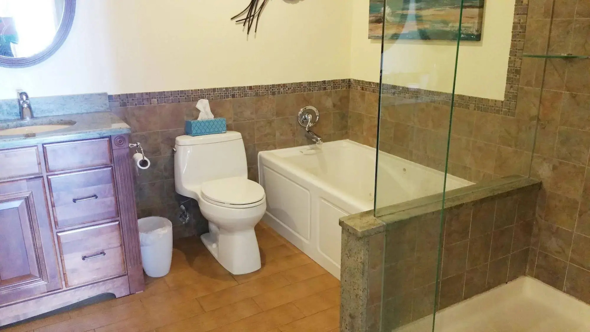 Las Brisas Condominiums