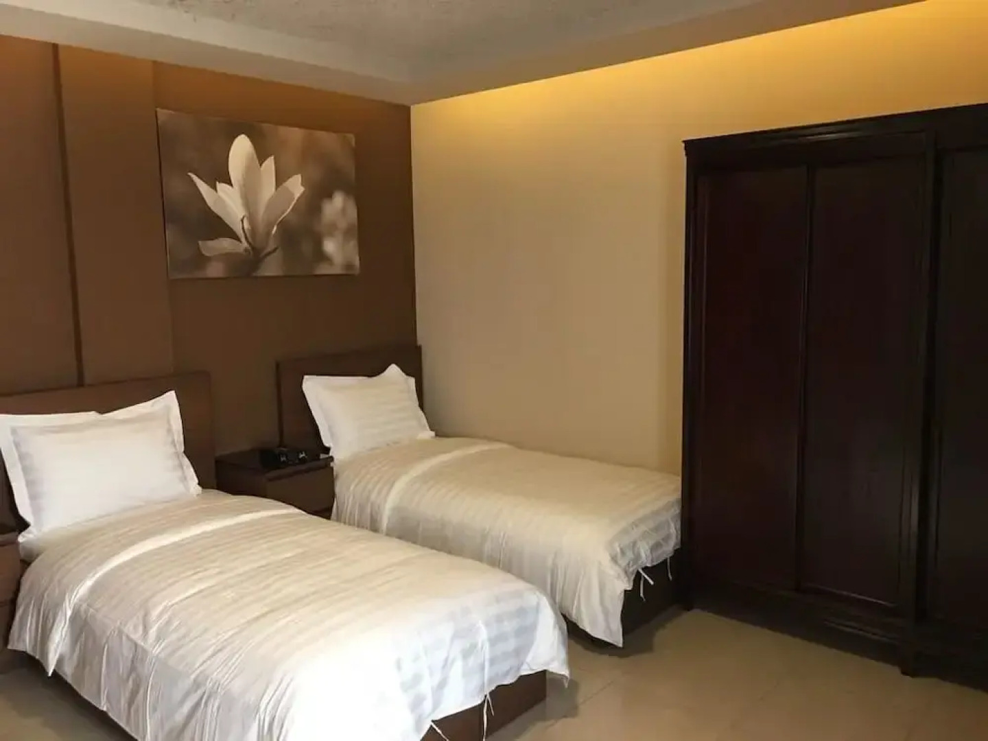 Al Ramla Al Hamra Furnished Units