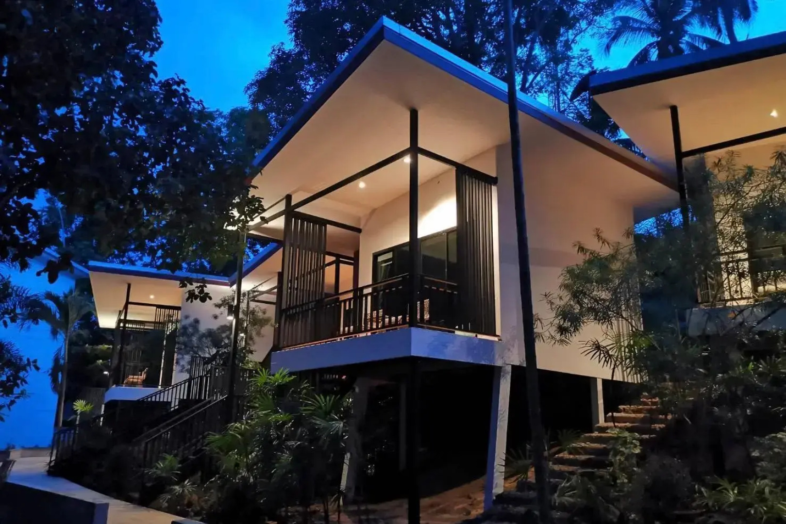 Prasarnsook Villa Beach Resort (SHA Extra Plus)