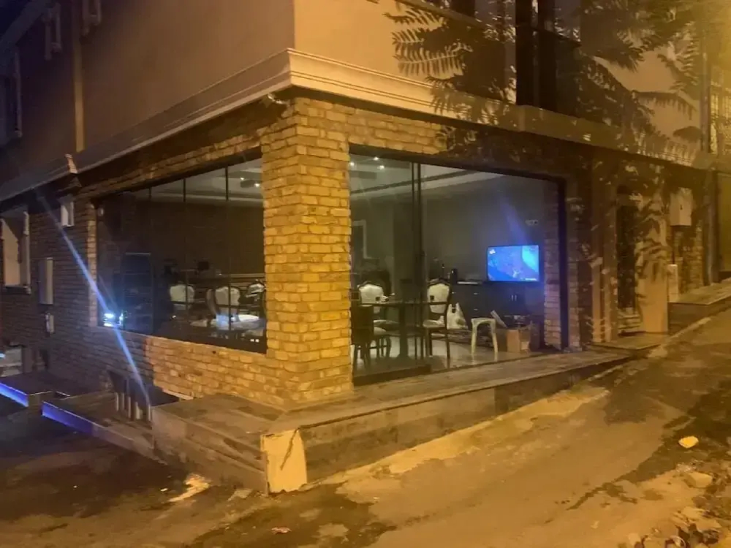 Taksim Miran Suit