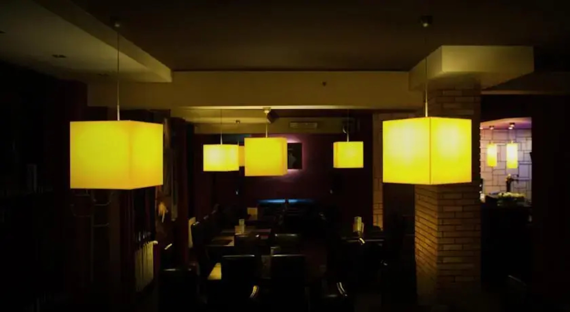 Art Cafe Cafe & Restaurant