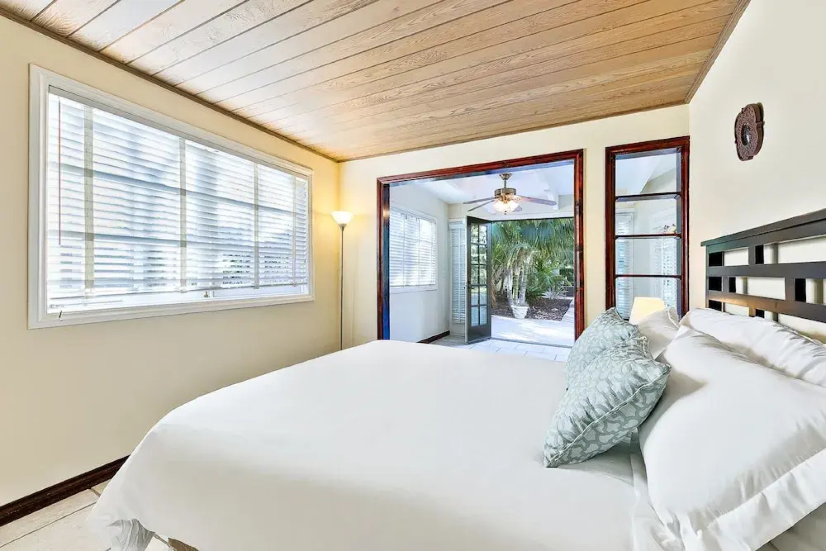 5BDRM Villa Via Mil Cumbres