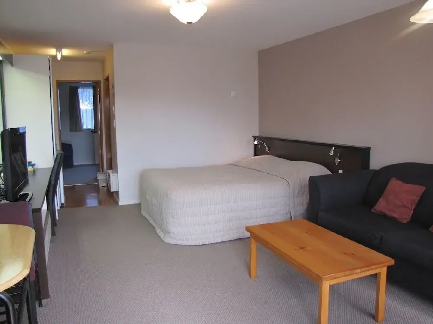 Aotea Lodge