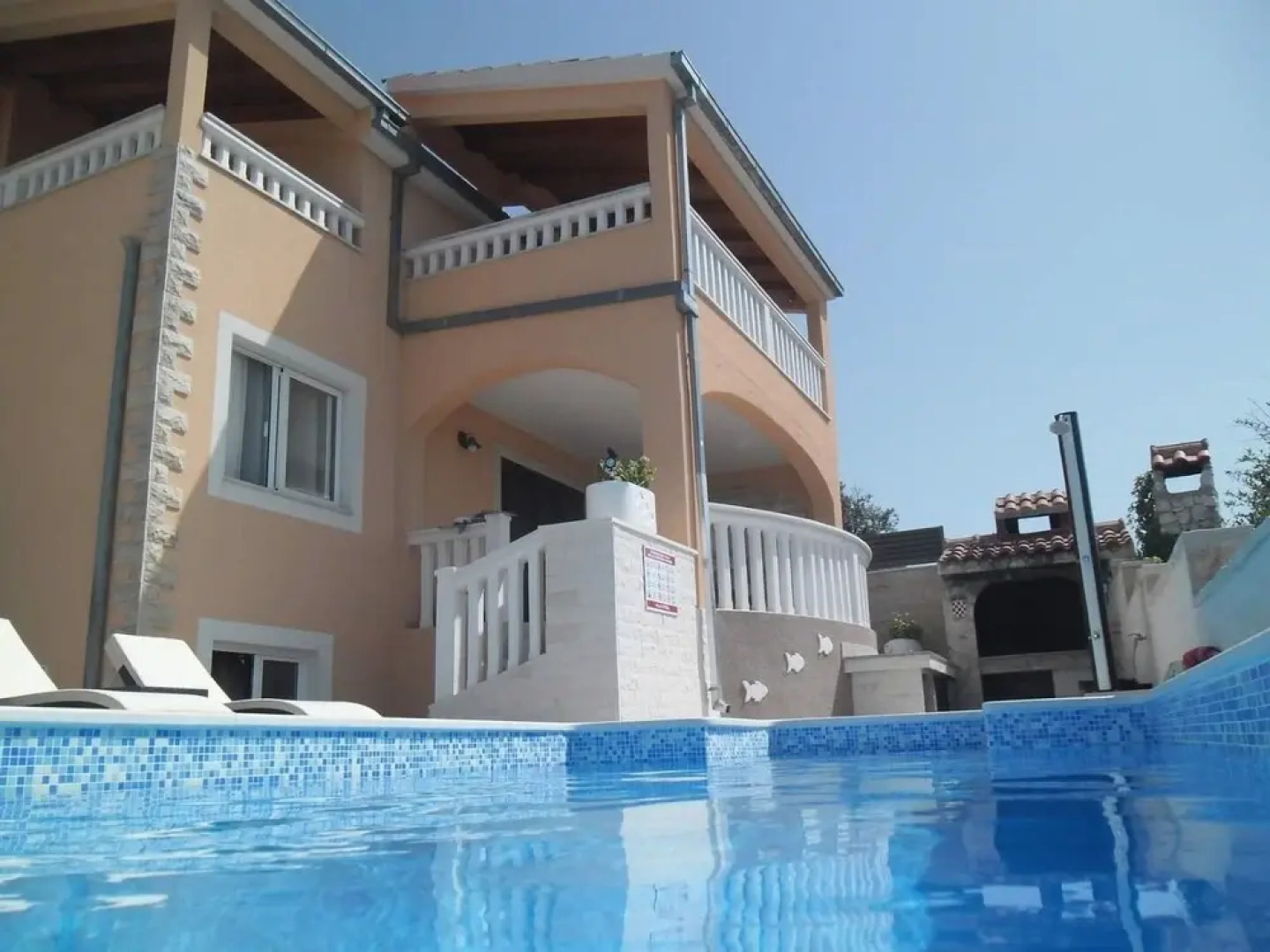 Ante - With Pool & gym - H