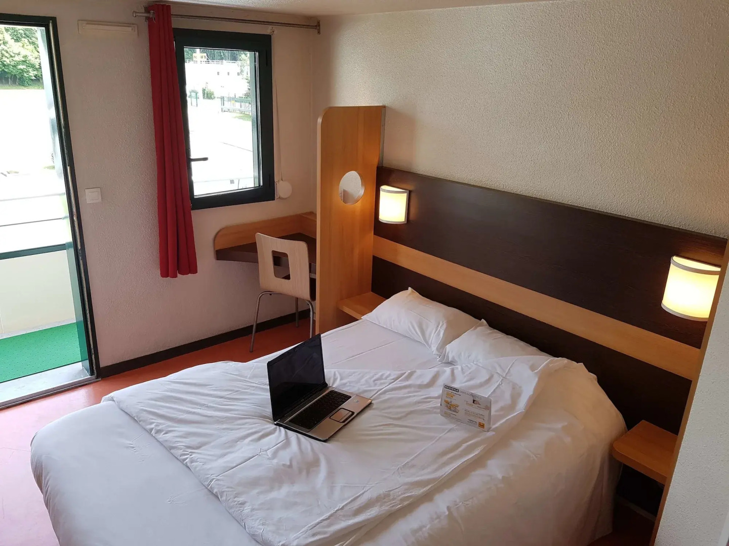 Première Classe Amiens Est - Glisy