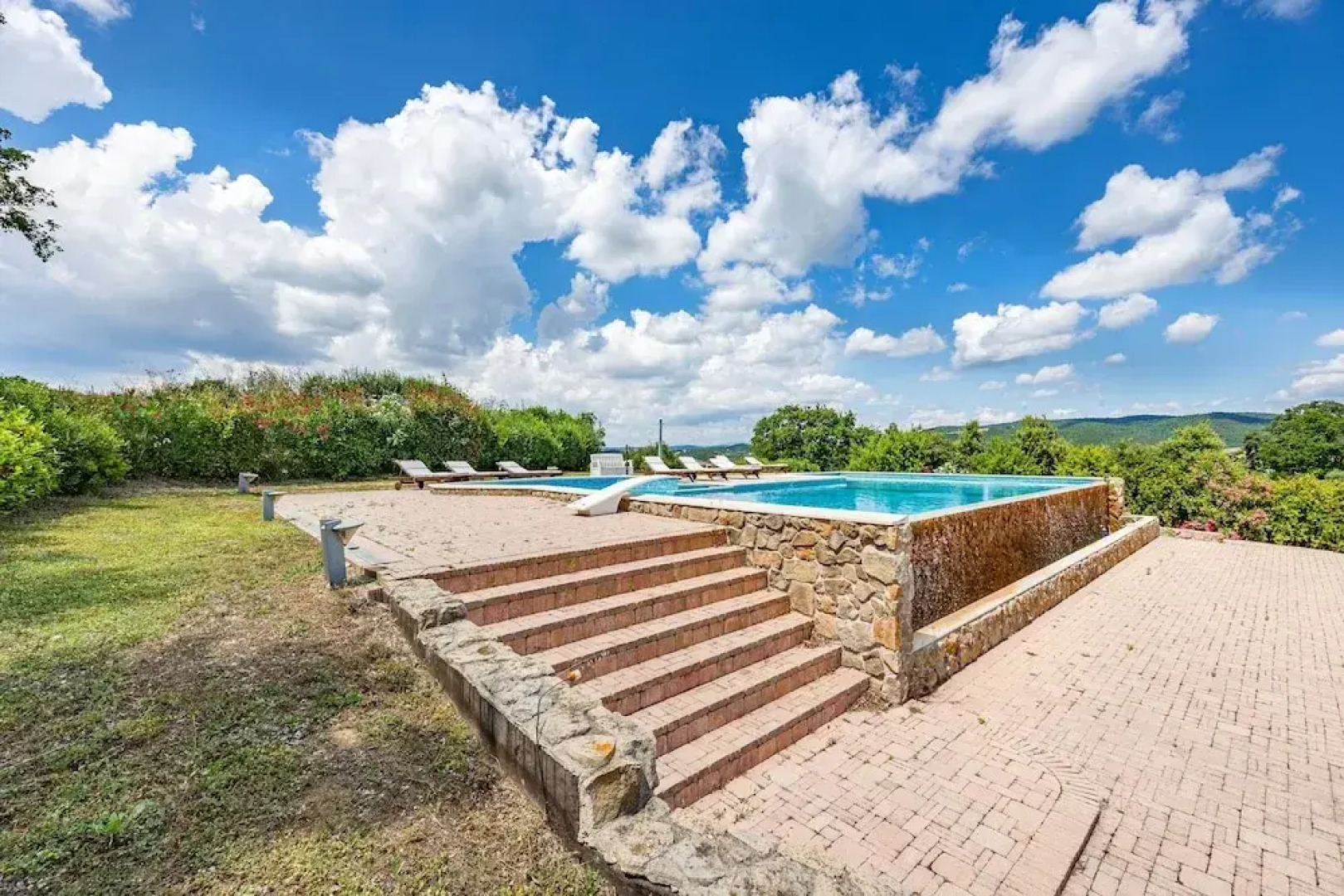 Pool Villa Angela Whirlpool