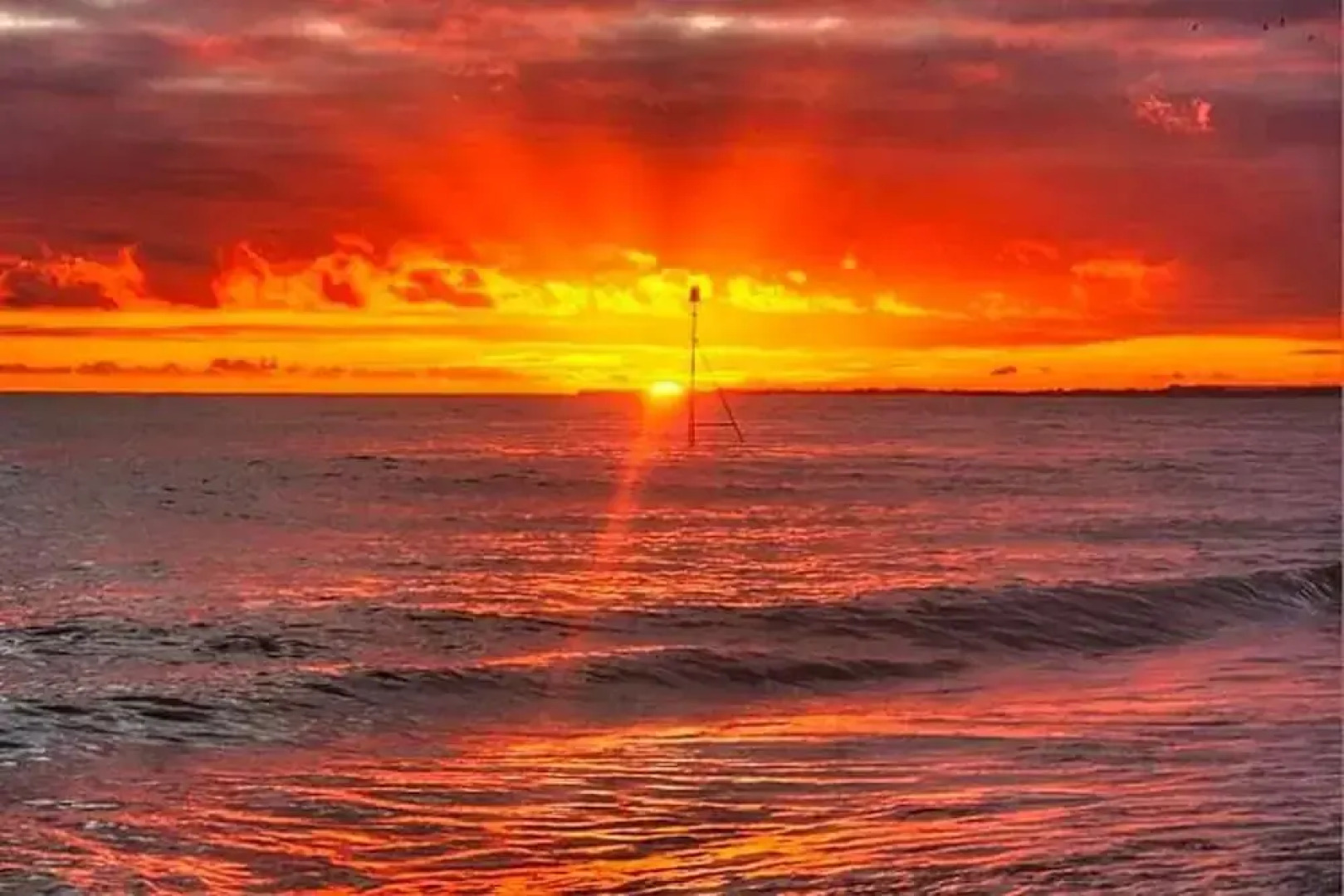 Remarkable Seaside Apartment - Sleeps 4