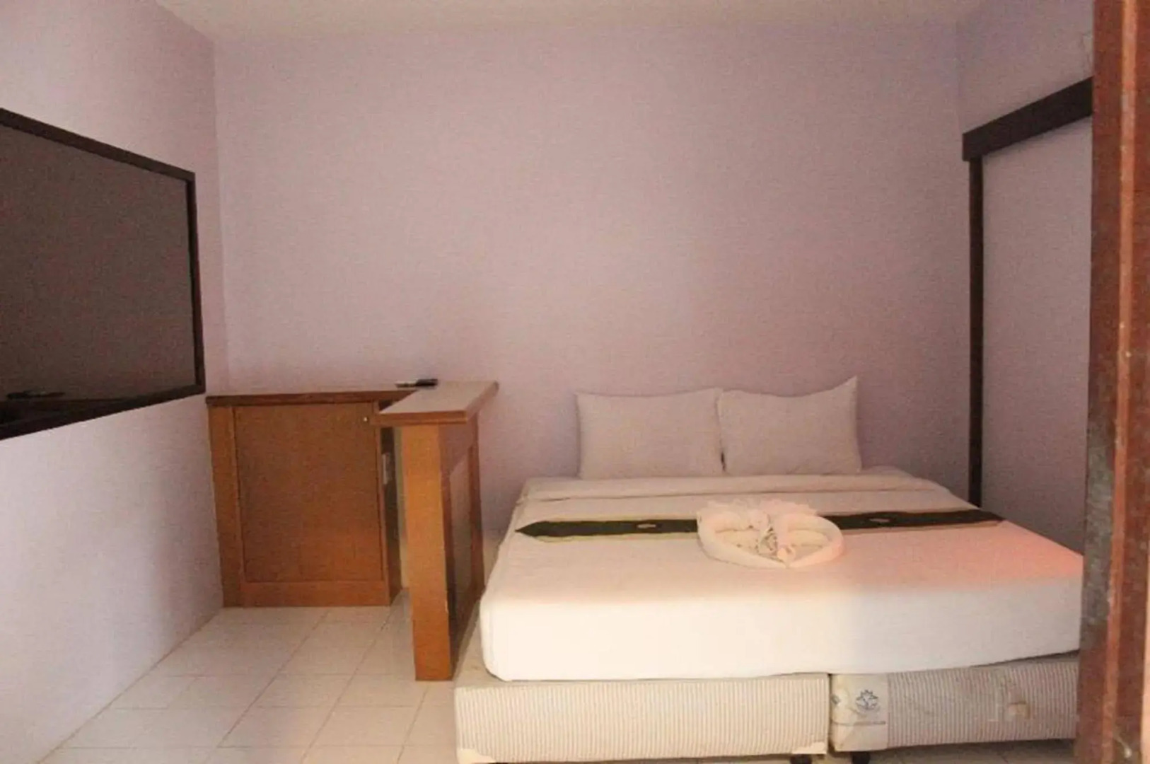 Boom Boom Beach Resort Laem Sing