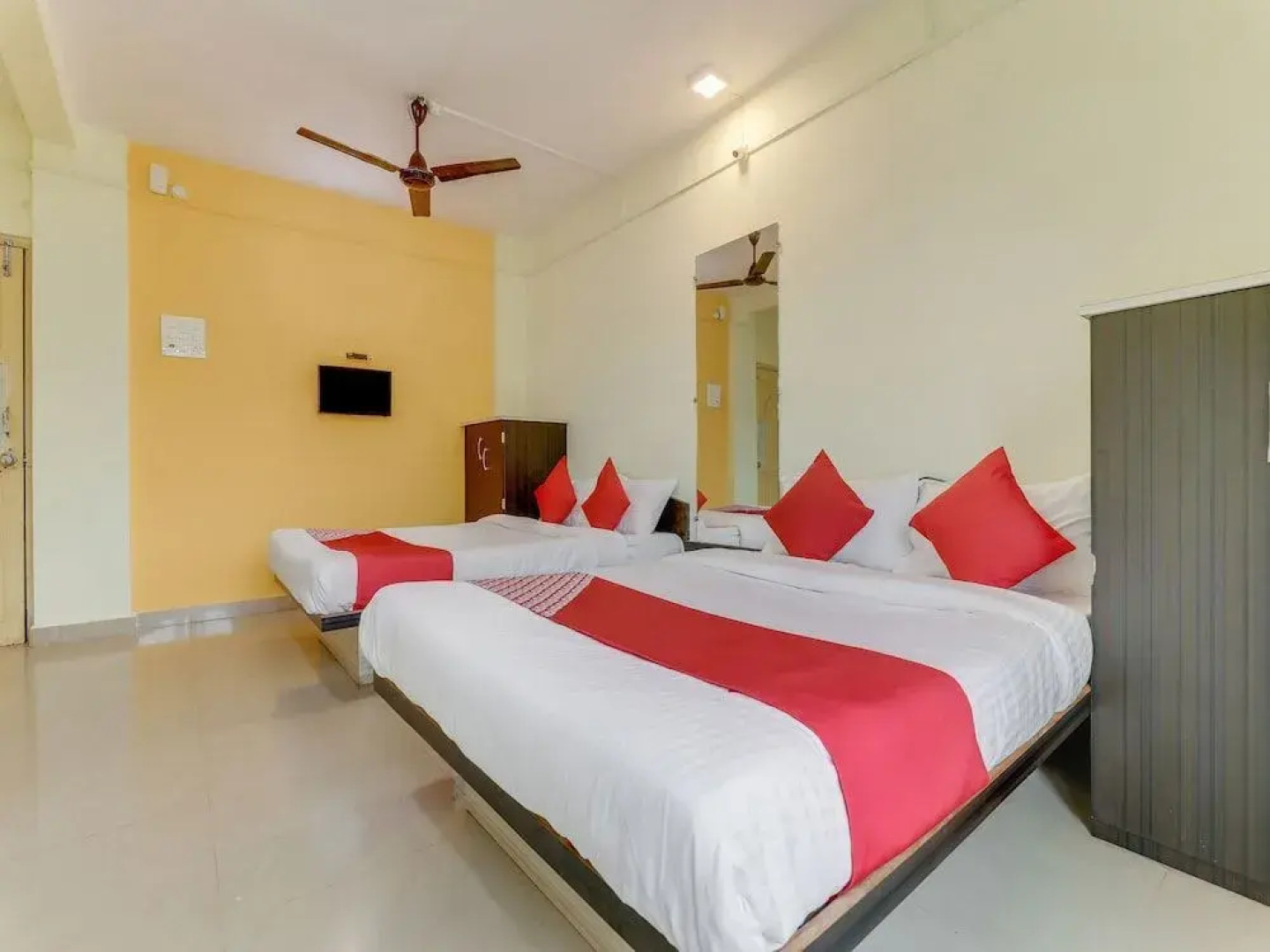 Oyo 35940 Hotel Shree Swayambhu