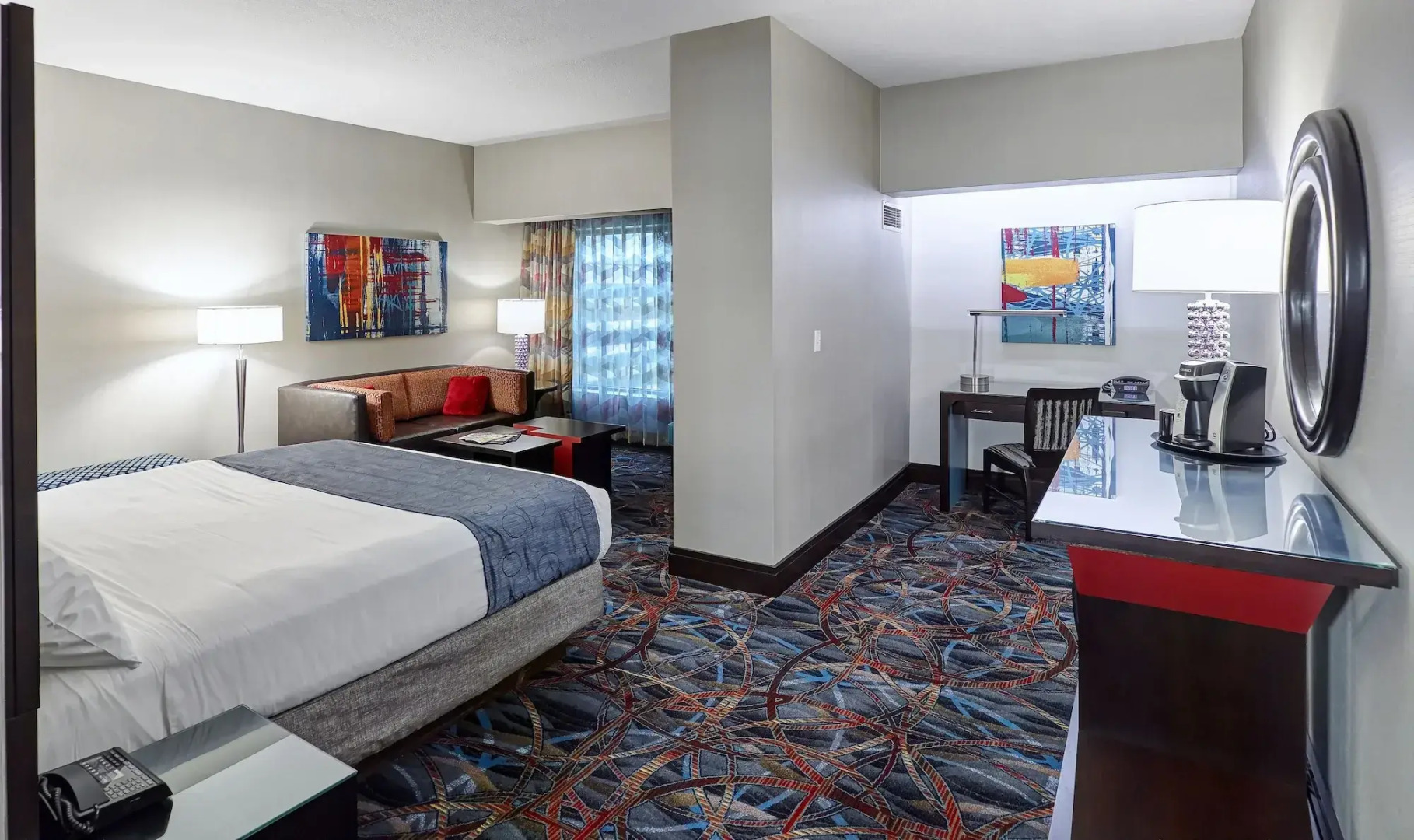 Mystic Lake Casino Hotel