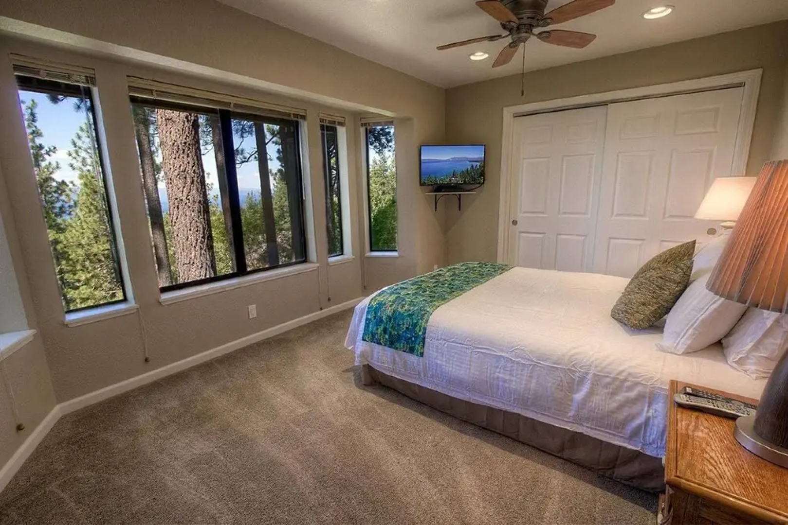 Tahoe Bonoff Venture by Lake Tahoe Accommodations