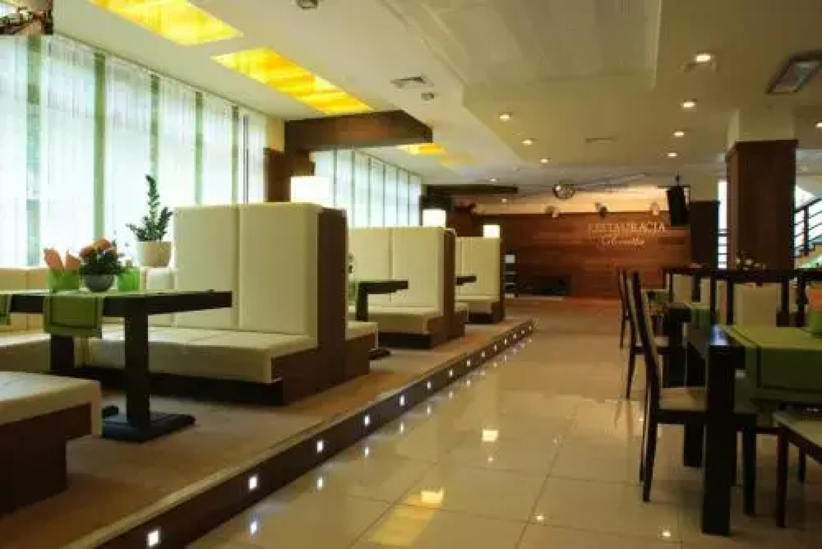 Hotel Galeria Glorietta