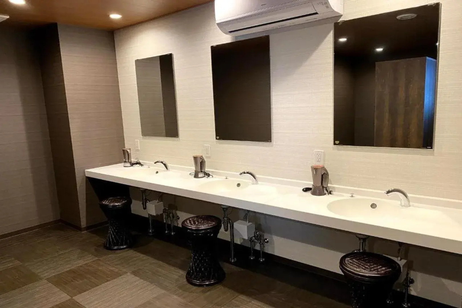 THE Celecton Abeno-matsubara Ekimae