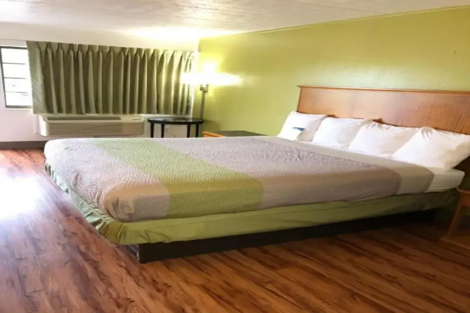 Motel 6 Parkersburg, WV