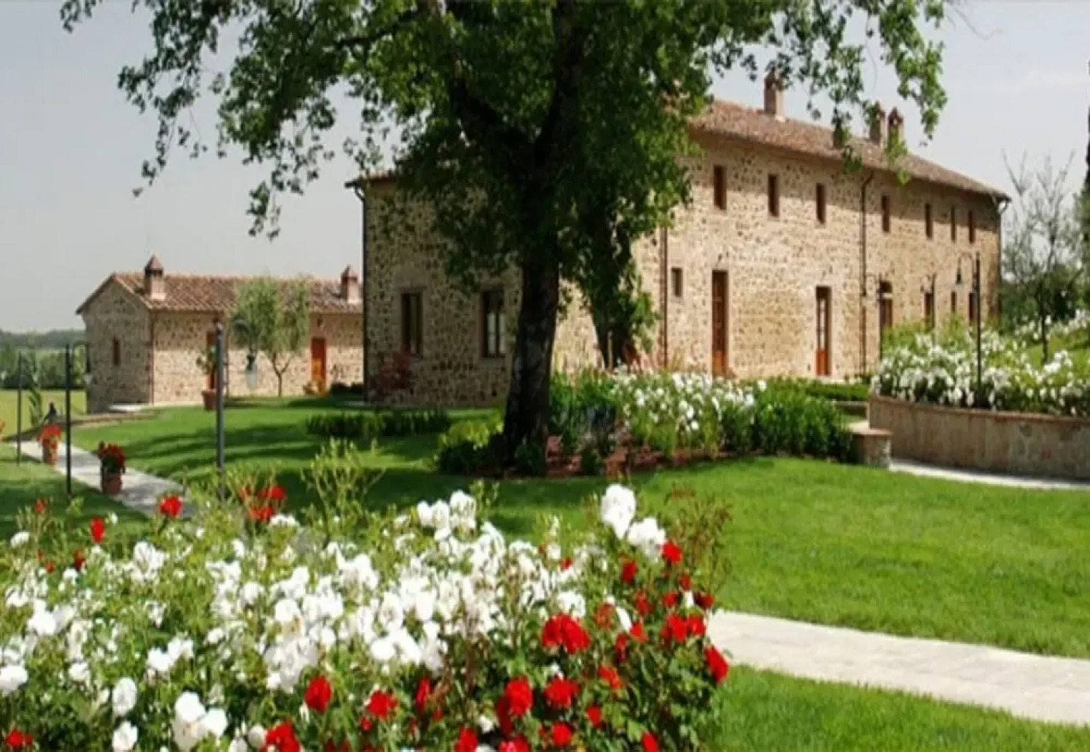 Leonardo With Whirlpool Sauna and Pool