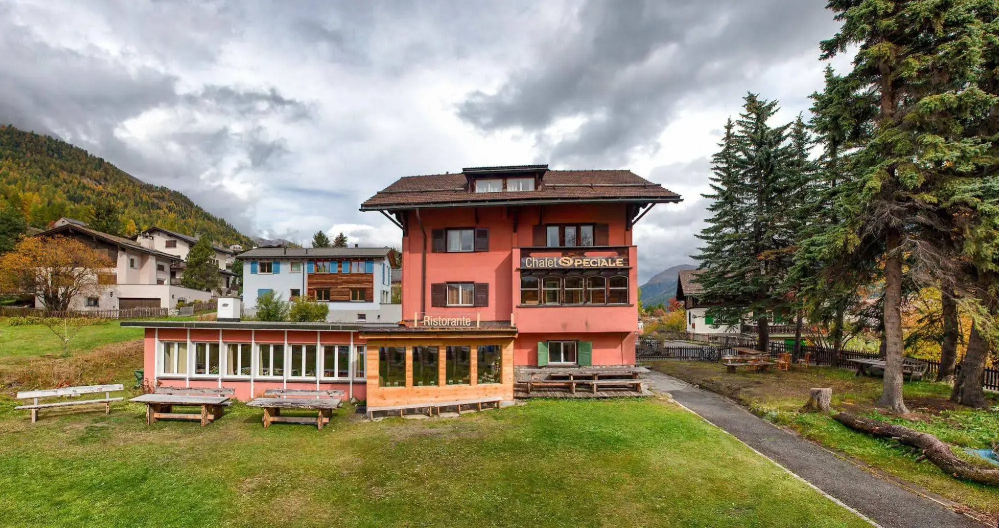 Chalet Speciale - Hostel
