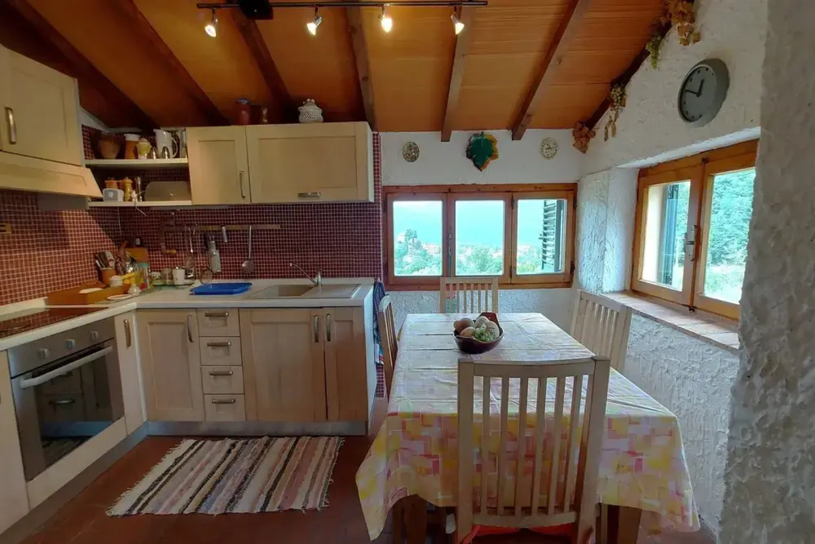 Family Friendly Rosa House Amazing View