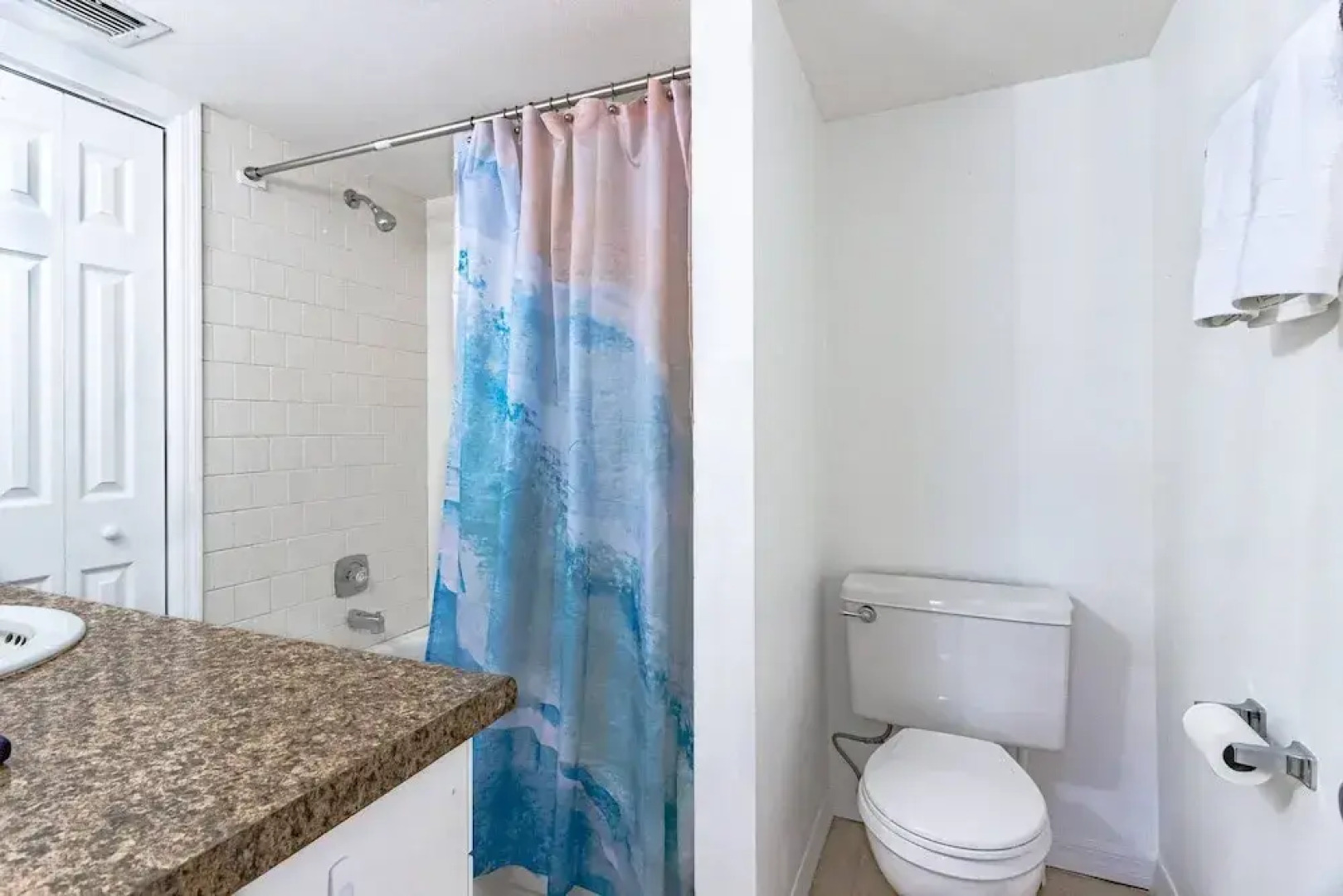 Mova Poolside Escape