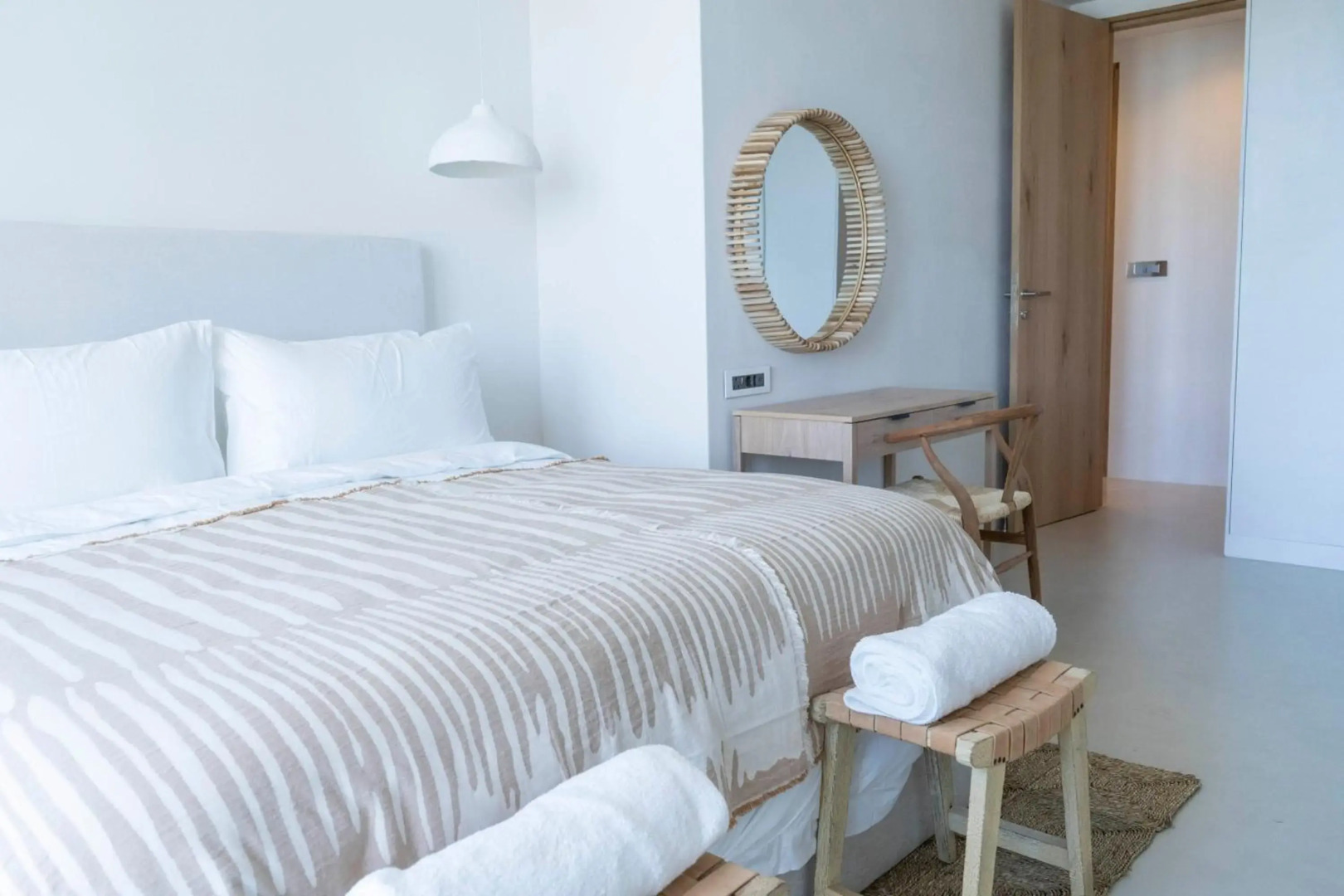 Point Waterfront Apartments