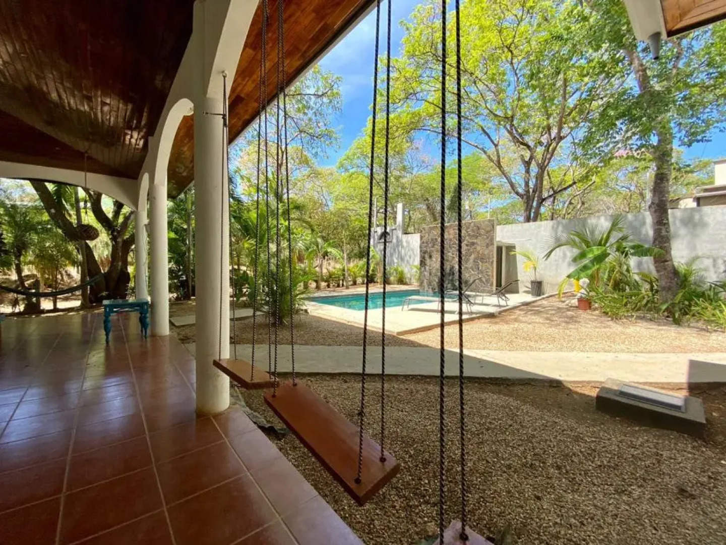 Casa Alice Surf Lodge - Hostel