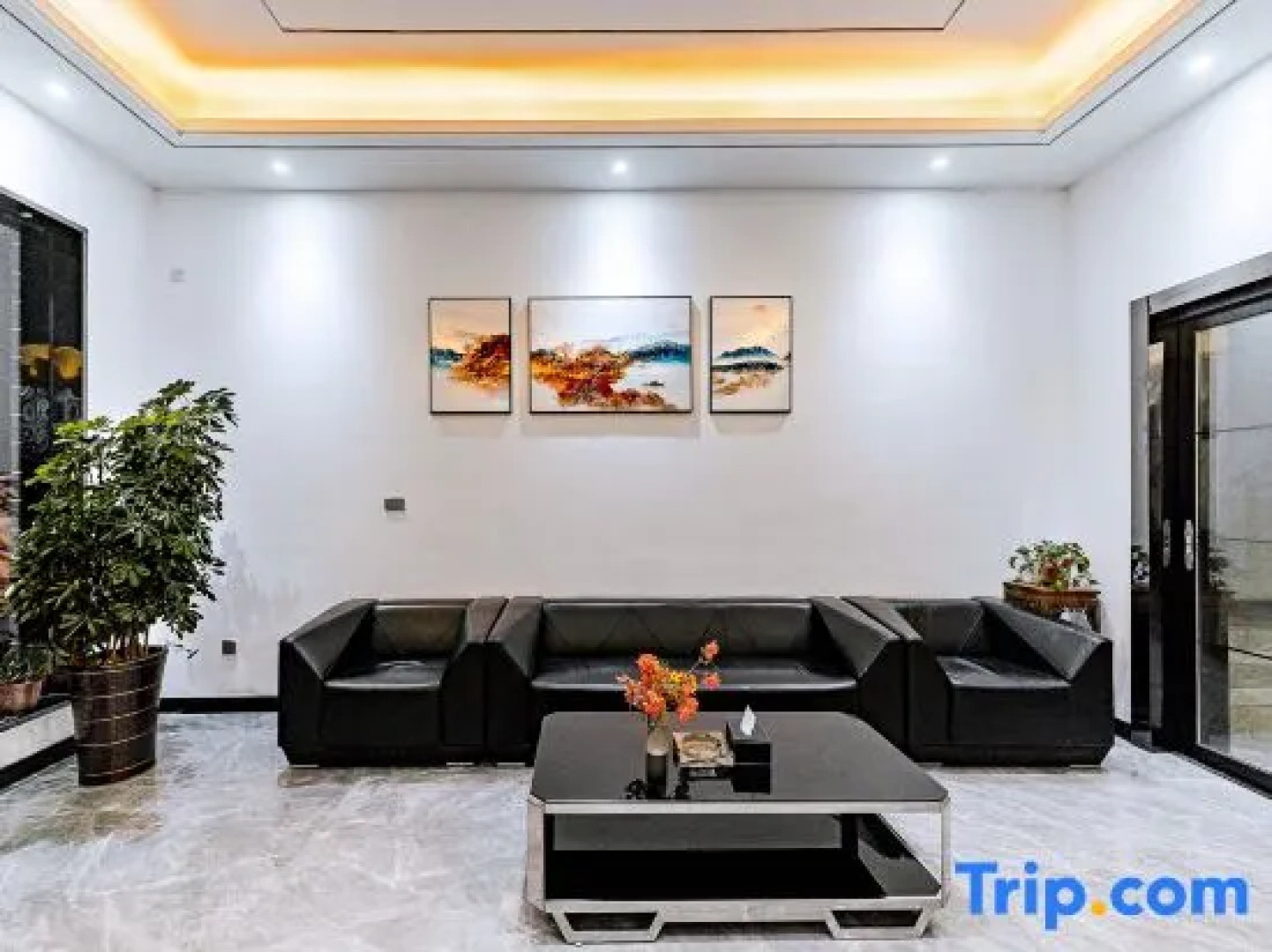 Xixia Oukai Impression Hotel