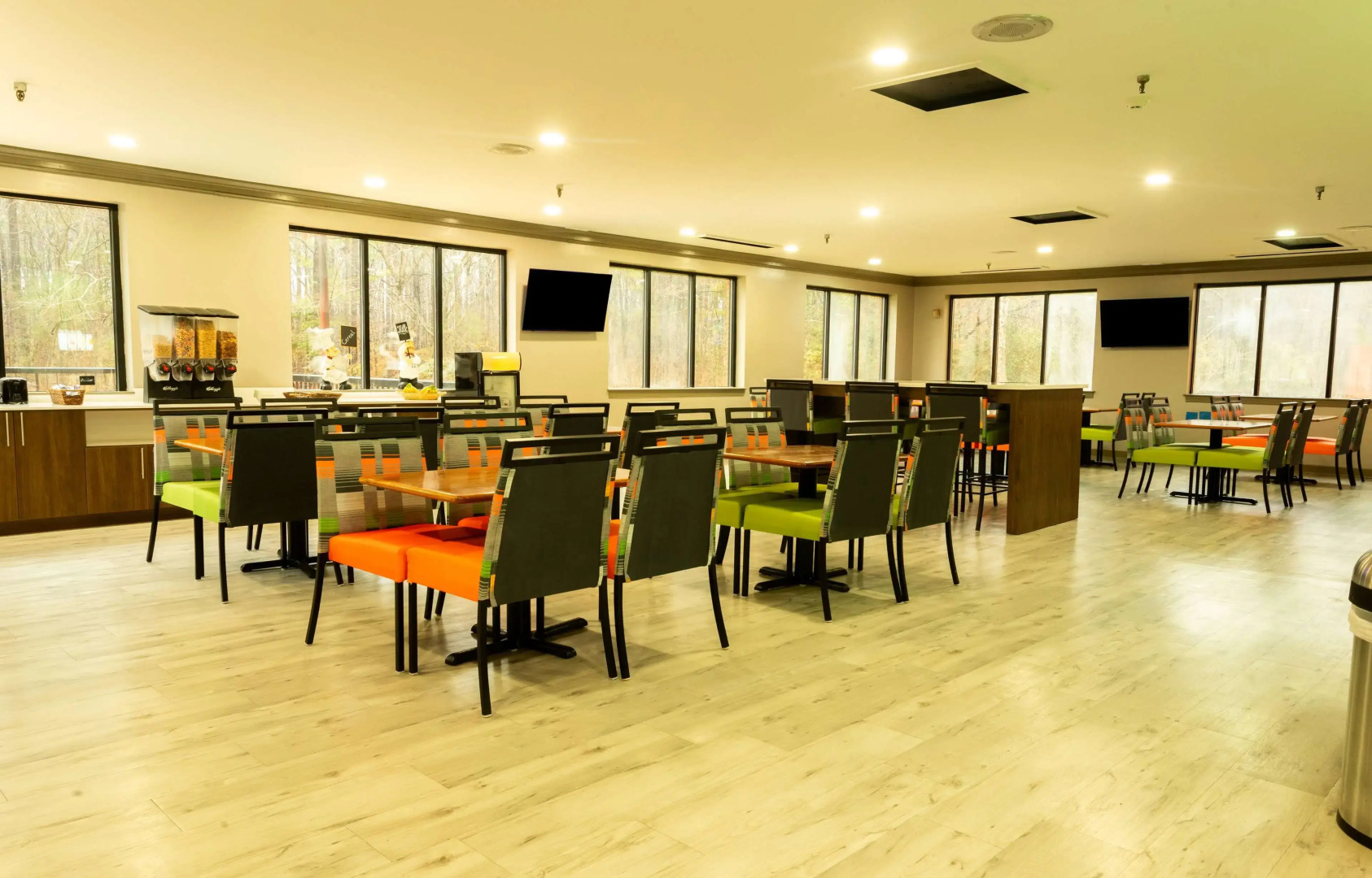 Wyndham Garden Williamsburg Busch Gardens Area