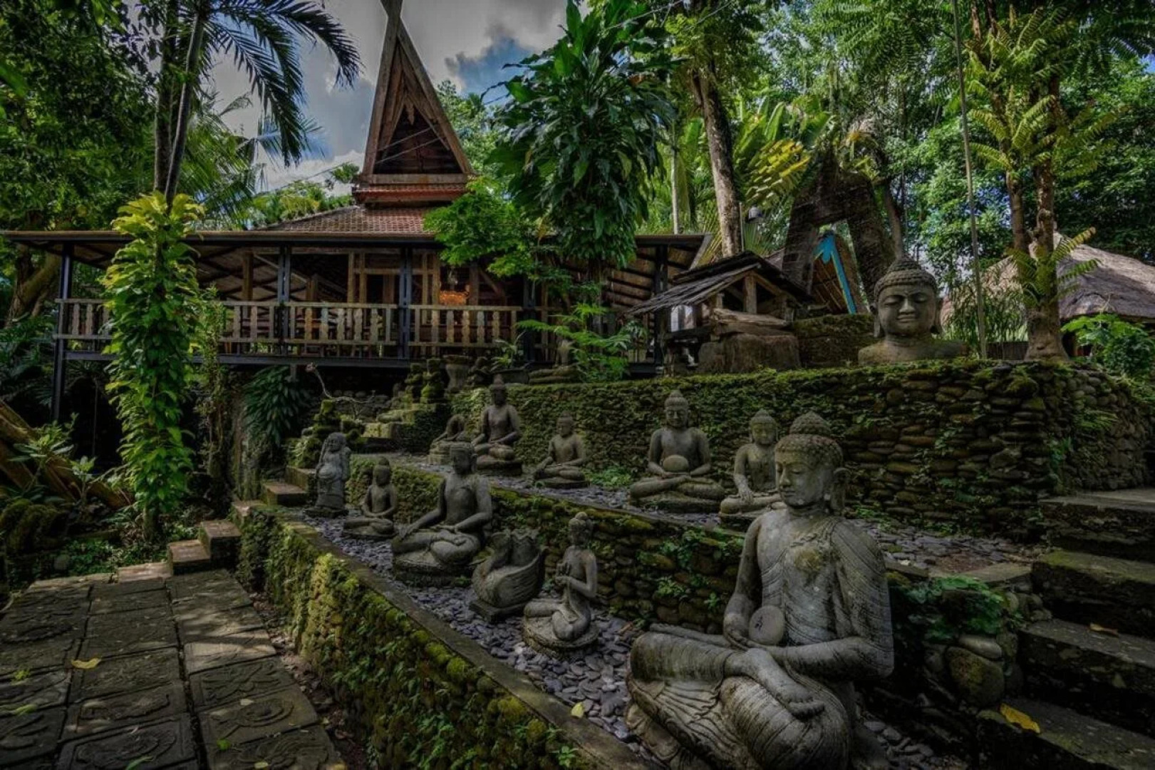 Taman Nauli Bed & Breakfast