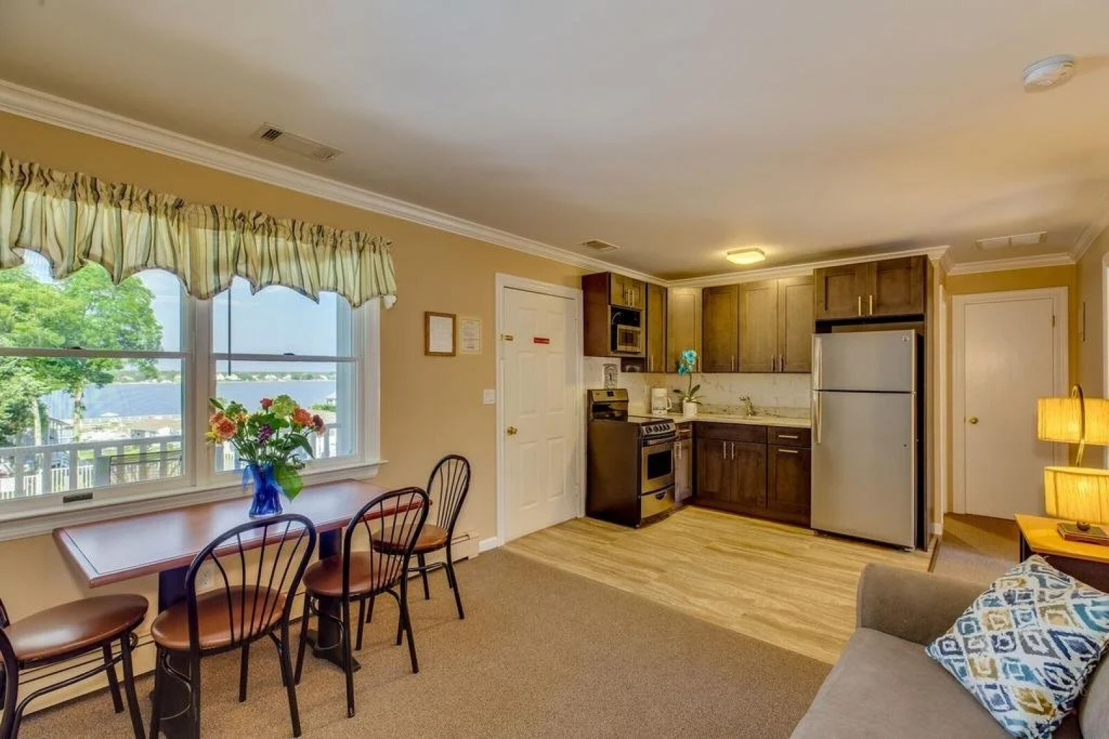 Colonial Shores Resort