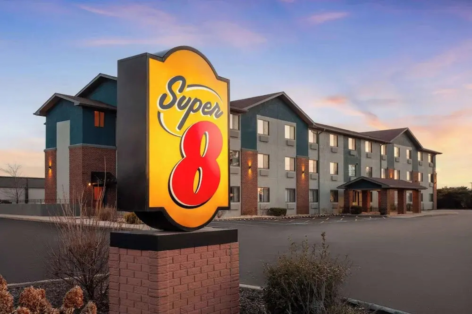 Super 8 Romeoville Bolingbrook