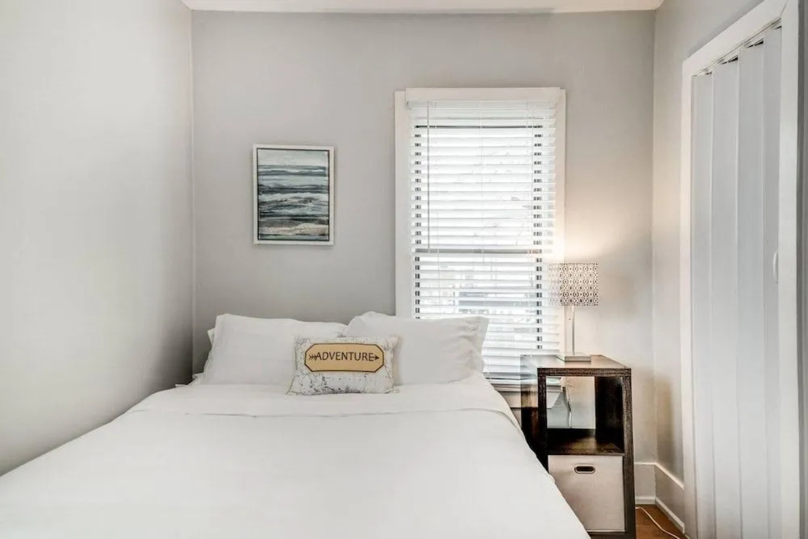 Shiny and comfortable Oakland House