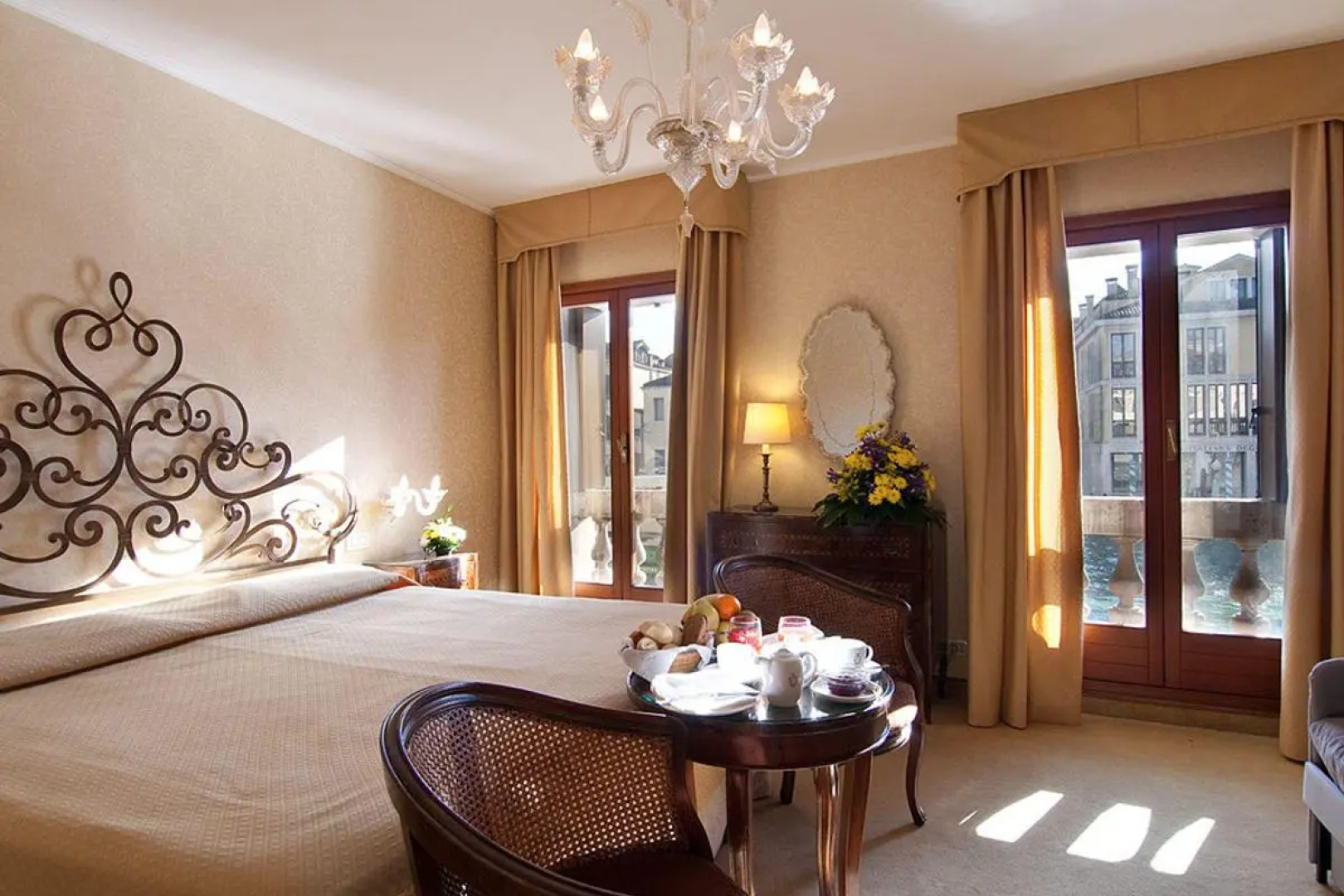 Отель BW Premier Collection CHC Continental Venice