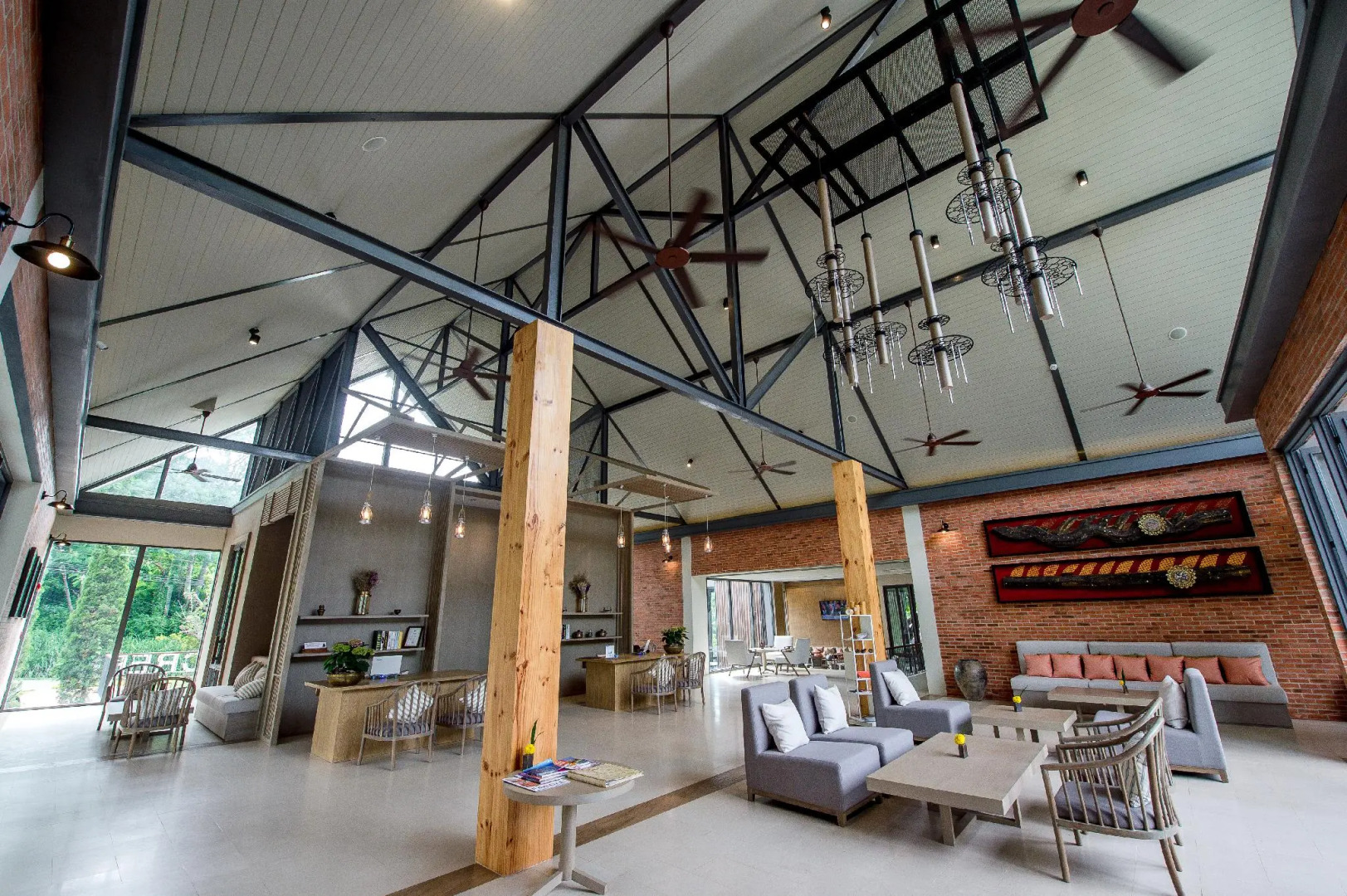 Flora Creek Chiang Mai