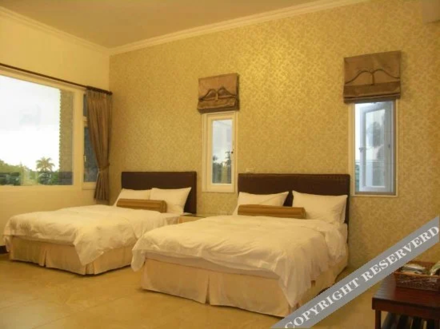 YI LAN Hostel